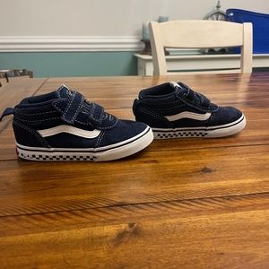Toddler vans size 9